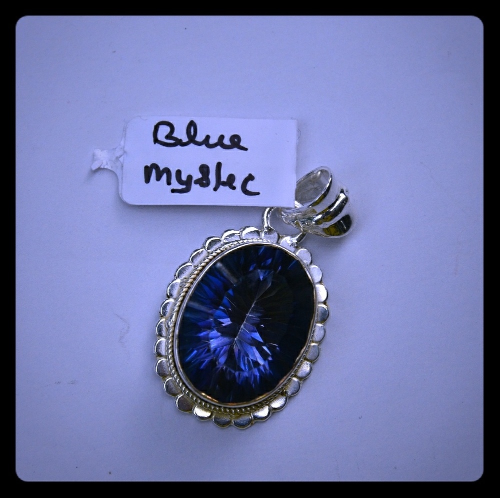 Certified 925 Silver Pendent wh Blue Mystic Topaz